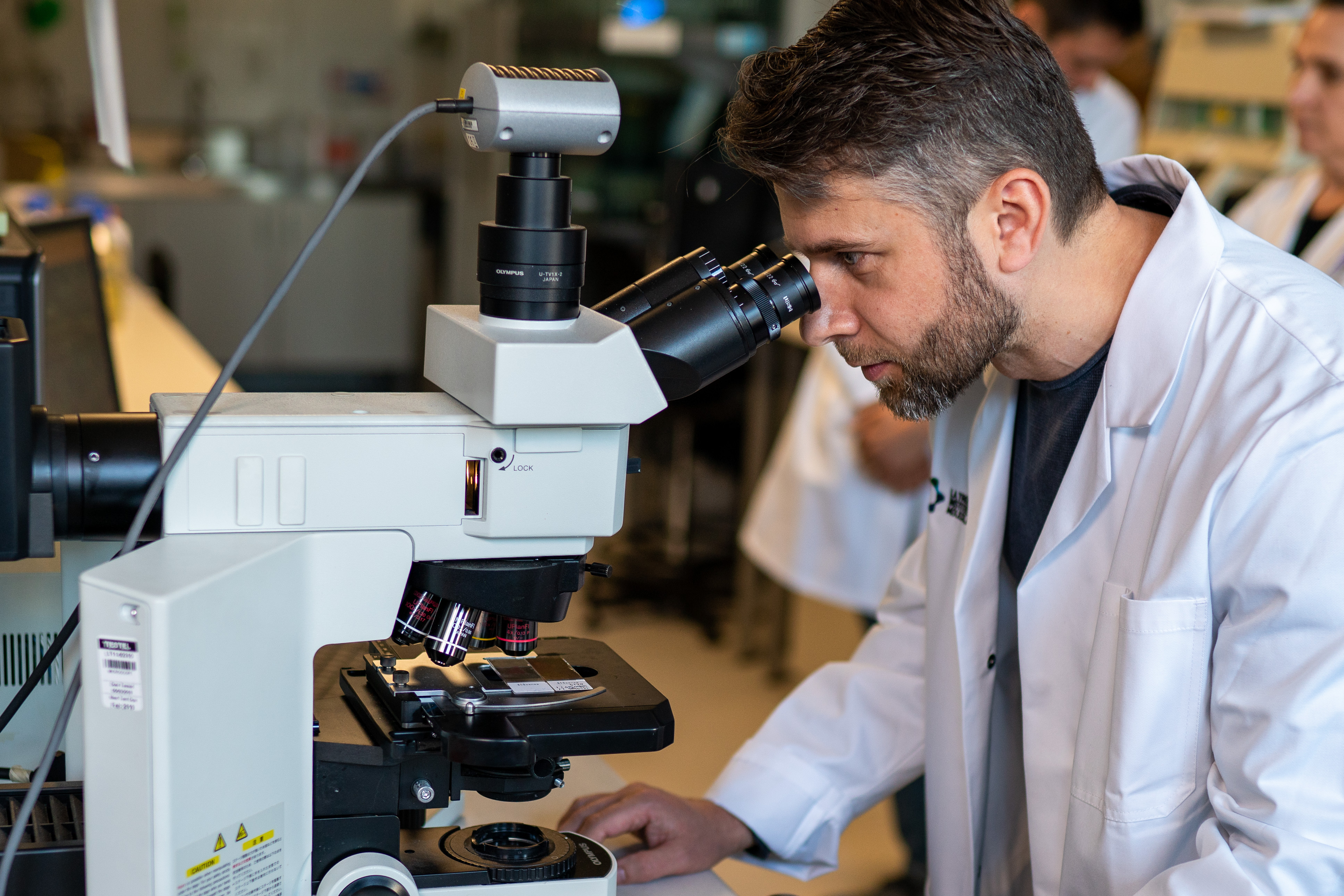 Dr Eugeniu Balaur using NanoMslide inthelab